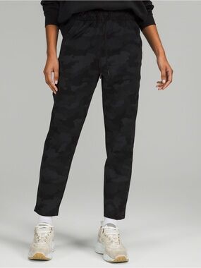Lululemon Camo Keep Moving Pant 7/8 High-Rise